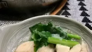 鶏むね肉とカブのみぞれ鍋